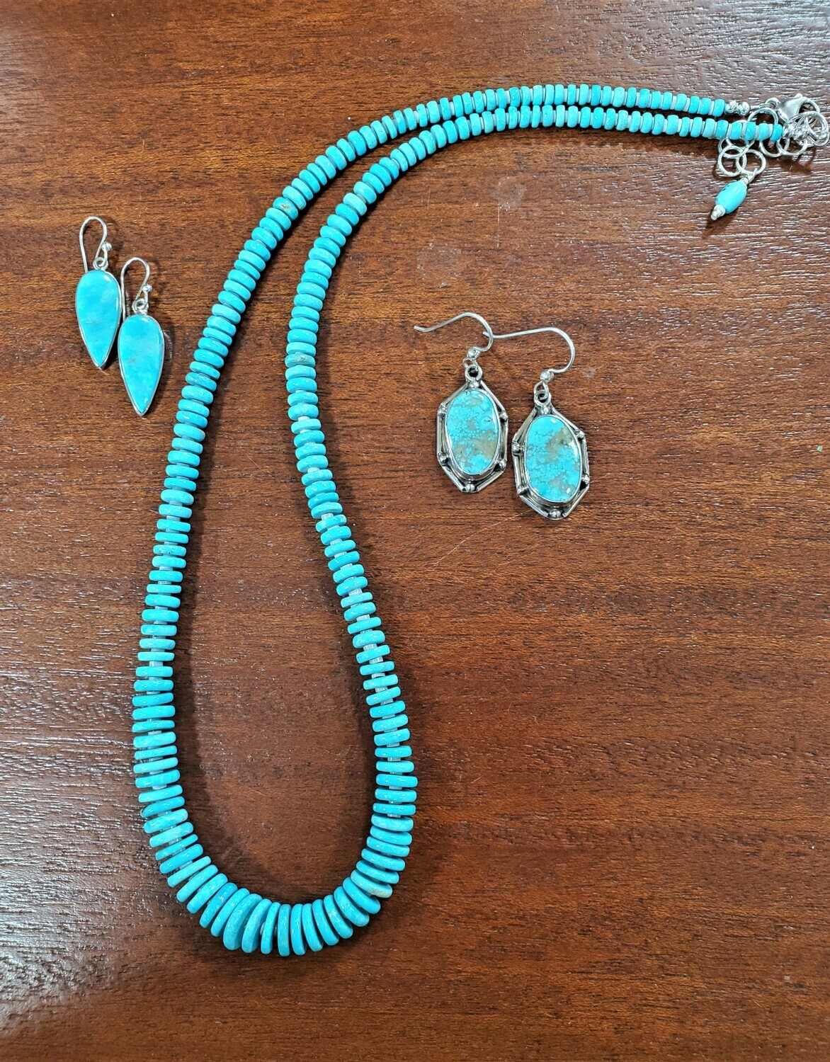24&quot; Graduated Stone Sleeping Beauty Necklace