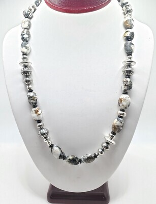 Wildhorse &amp; Bench Bead Necklace