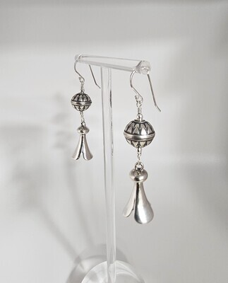 Bench Bead &amp; Squash Earring