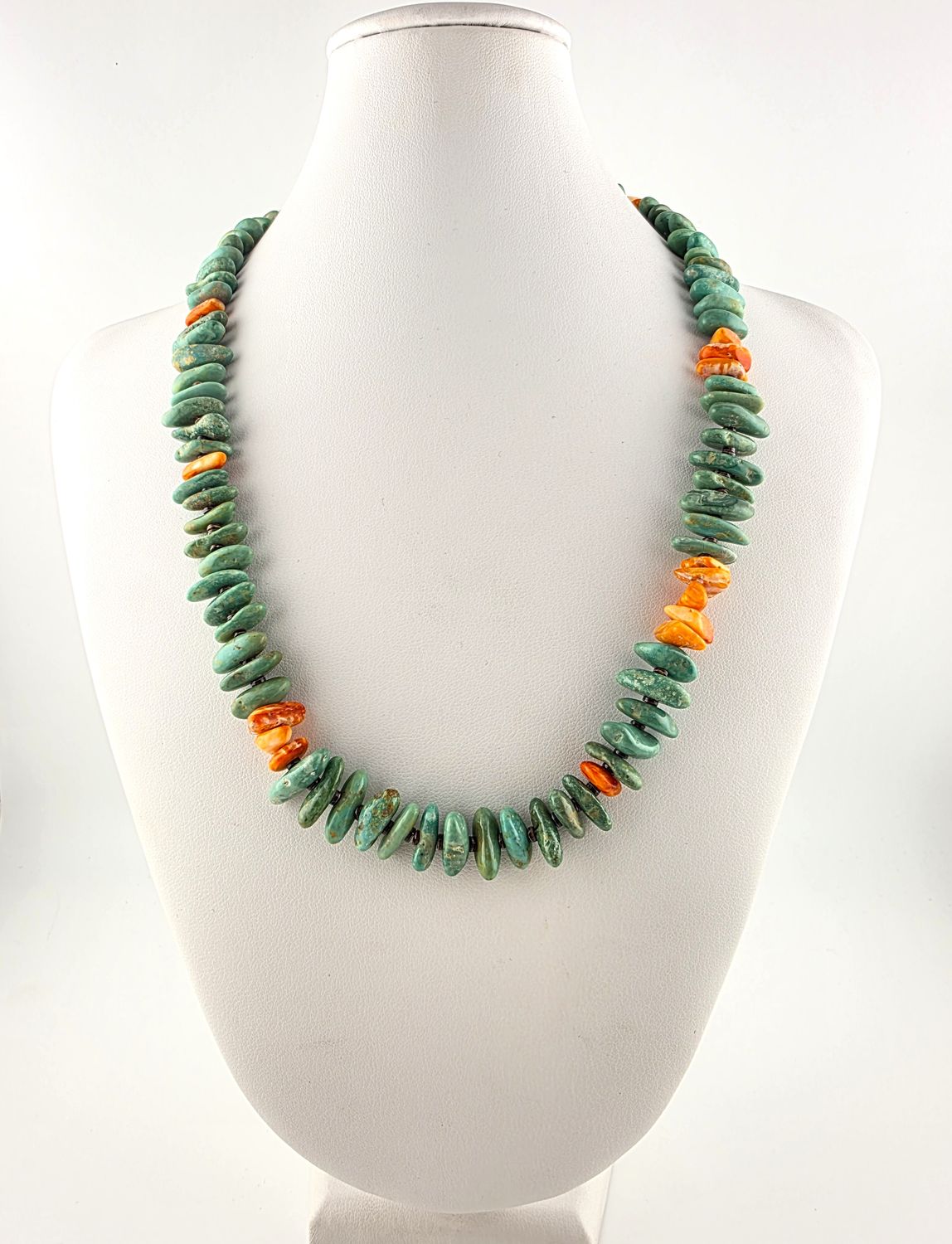 Green Turquoise &amp; Spiny Necklace