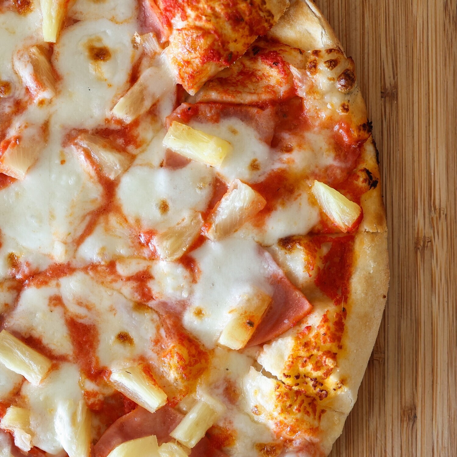 Hawaiian Pizza