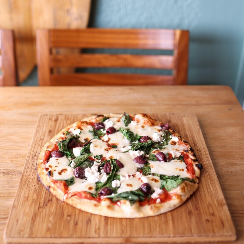The Greek Pizza (V)