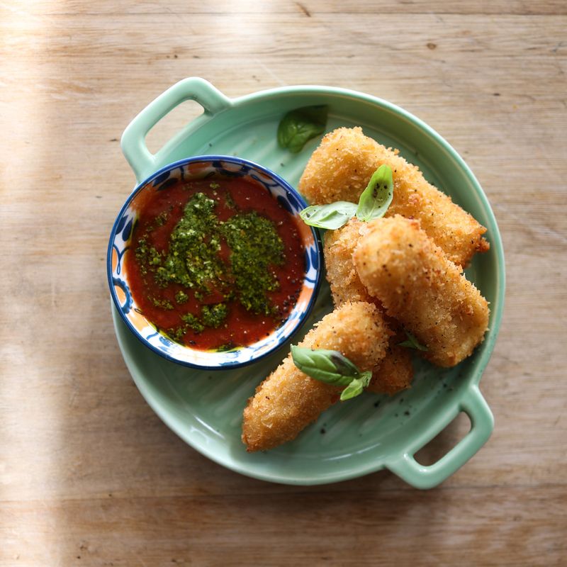 HALLOUMI STICKS