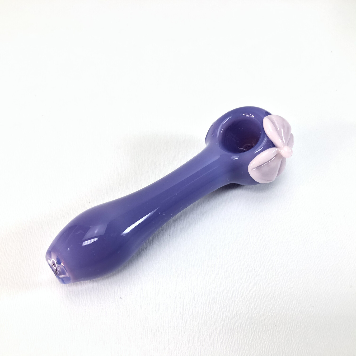 Lizzard Glass Bowtie Hand Pipe (Purple)