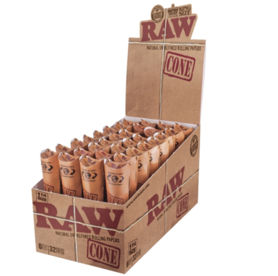 RAW CLASSIC PRE-ROLLED CONES 1 1/4 6PK (DISPLAY OF 32) - WS