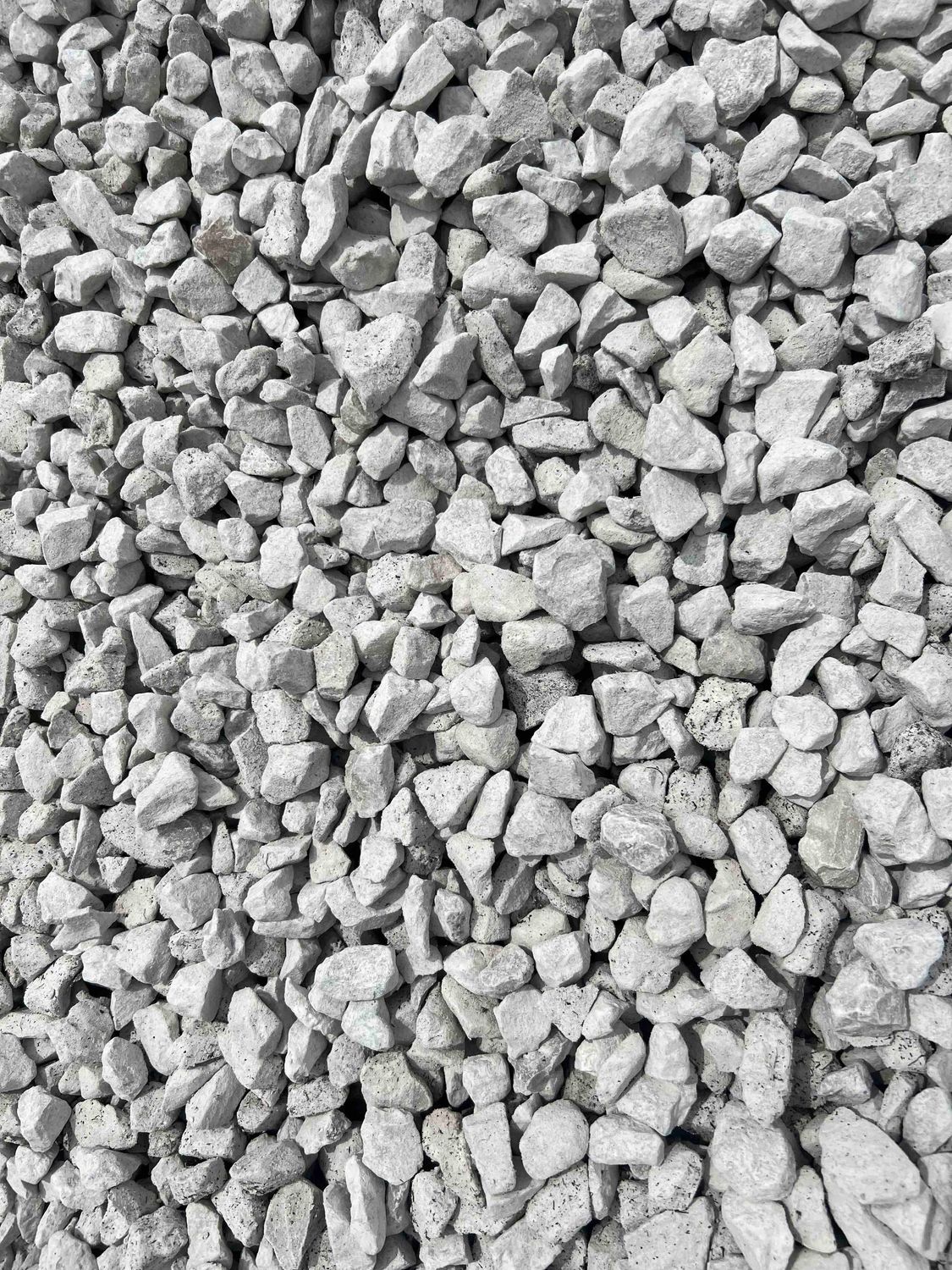 Limestone Chips - 3/4"