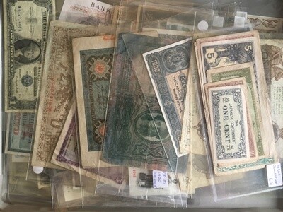 Banknotes Britain and World.