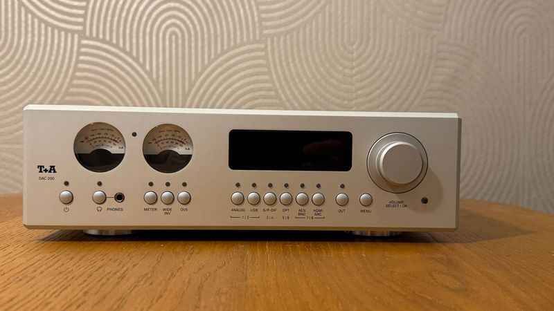T+A dac 200