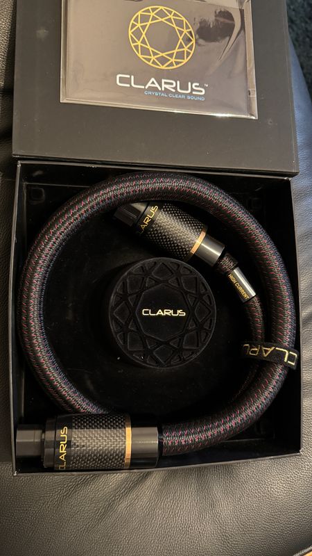 Câble secteur Clarus Crimson 2 high power demonstration