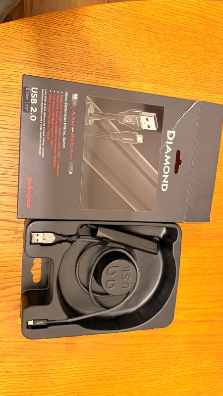 Câble USB audioquest Diamond 2.0 USB A vers micro plug démo 75 cm