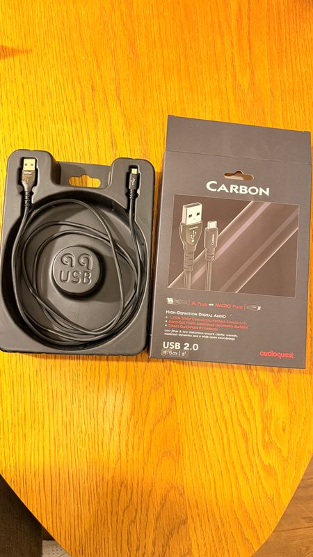 Câble usb audioquest Carbon 2.0 USB A vers micro USb 1,5 mètre demo