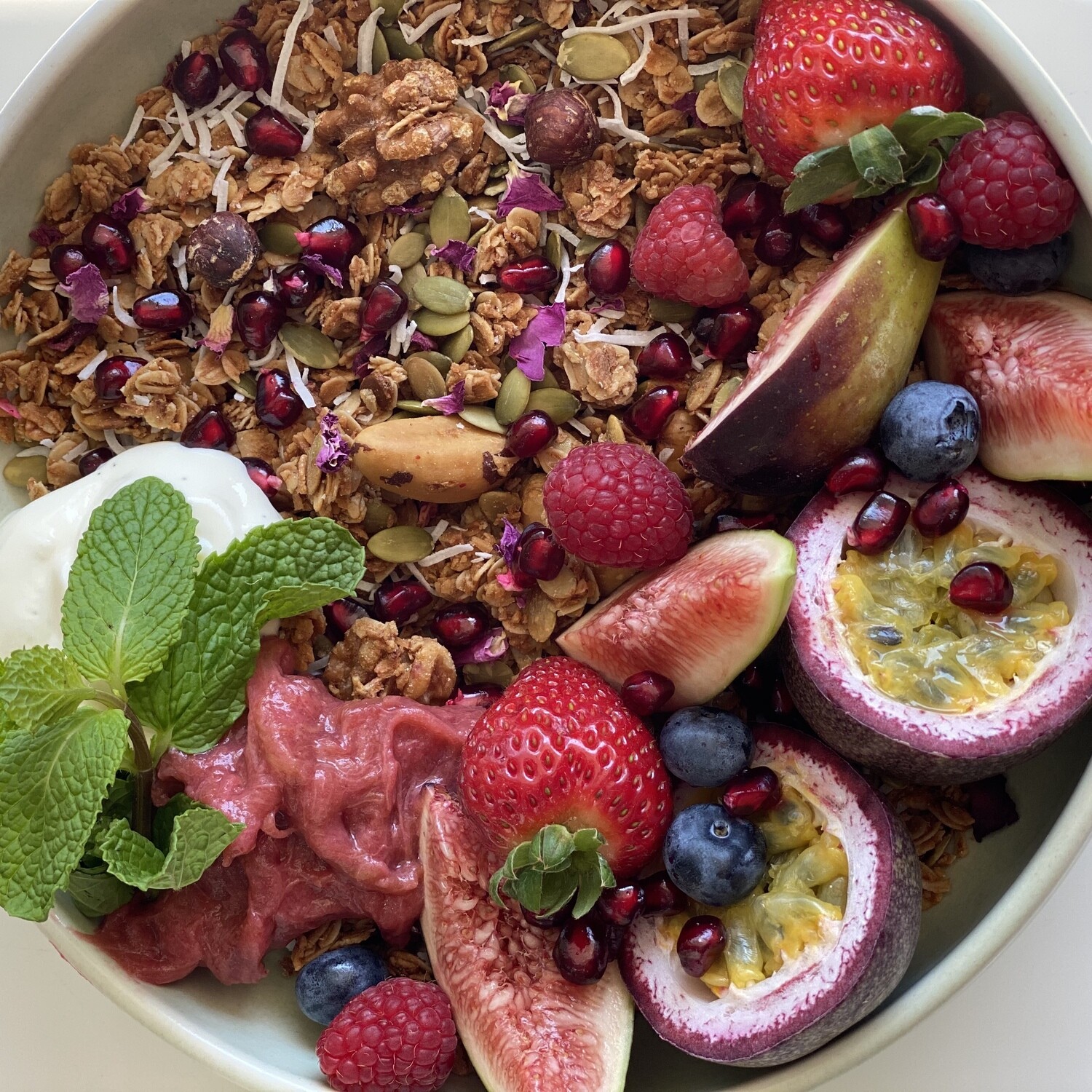 Granola, Nuts &amp; Seeds