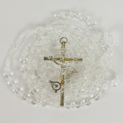 Lazo de Cristal con Cruz de Metal(Und)