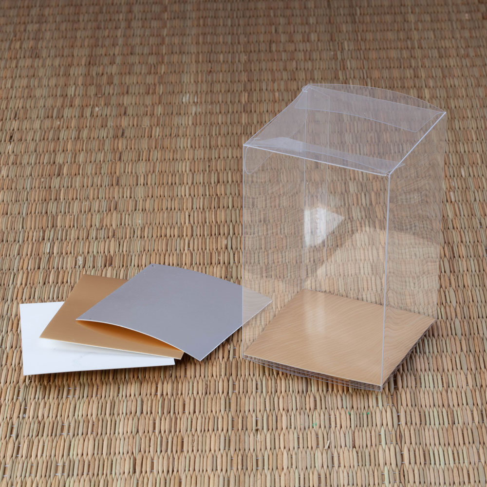 Cajita De Pvc 2.5X2.5X4&quot; (Doc)