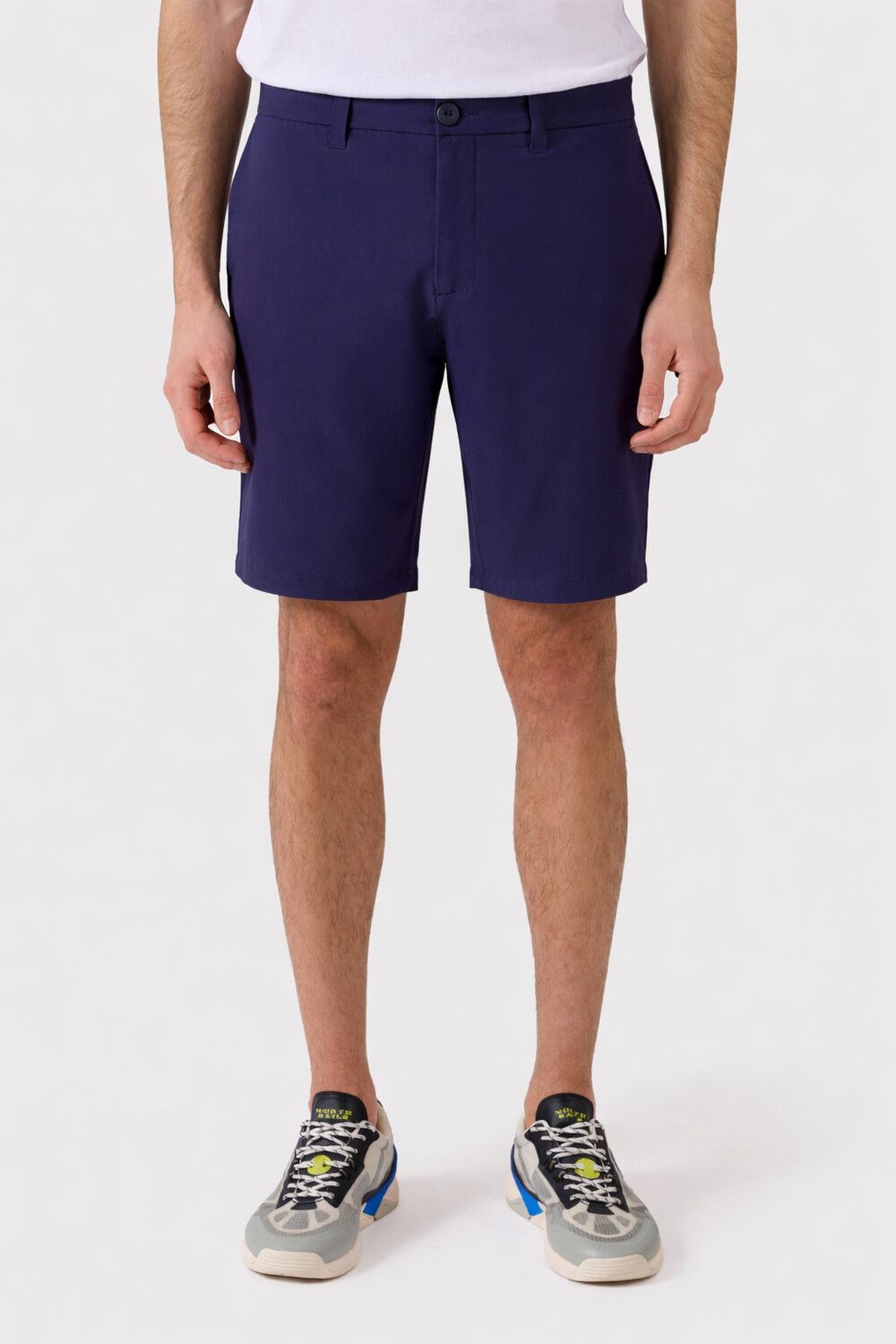 TECH CHINO SHORTS