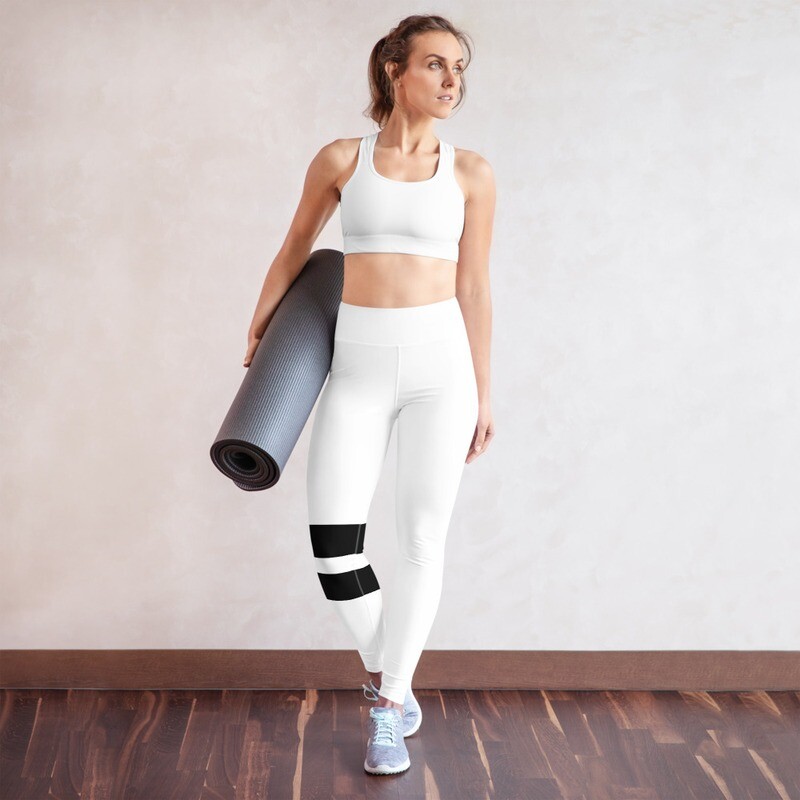 Chic White Yoga Leggings