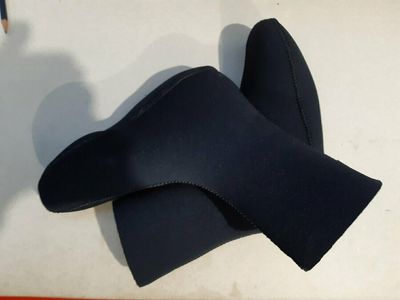 oceansuits in-house 7 mm dive socks oceansuits in-house 7 mm dive socks