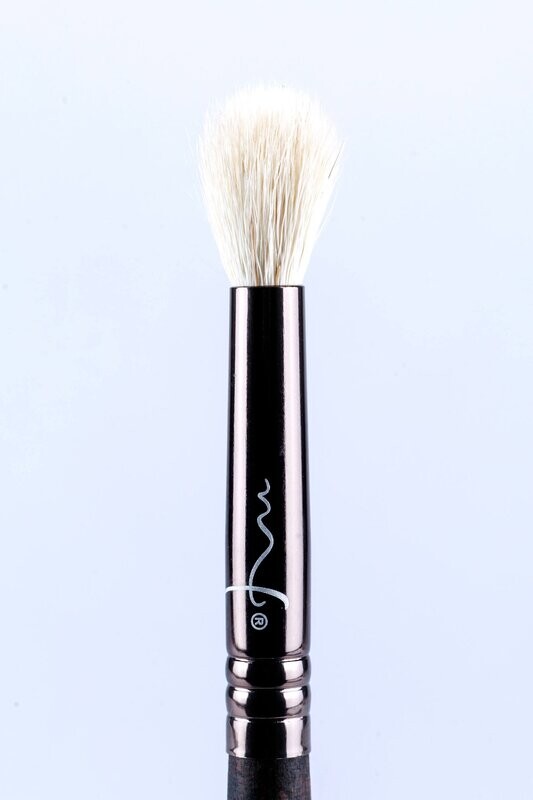 Brocha BYX1718 -  Brocha Para Difuminar - Marifer Cosmetics​