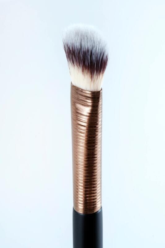 Brocha BYX1810 - Brocha Para Difuminar - - Marifer Cosmetics​