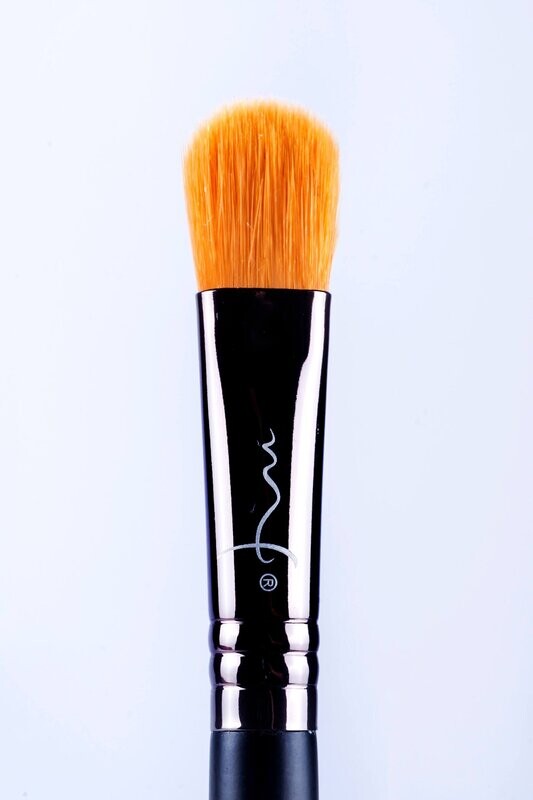 Brocha Abanico BYX1216 - Brocha Para Difuminar Precisa - Marifer Cosmetics​
