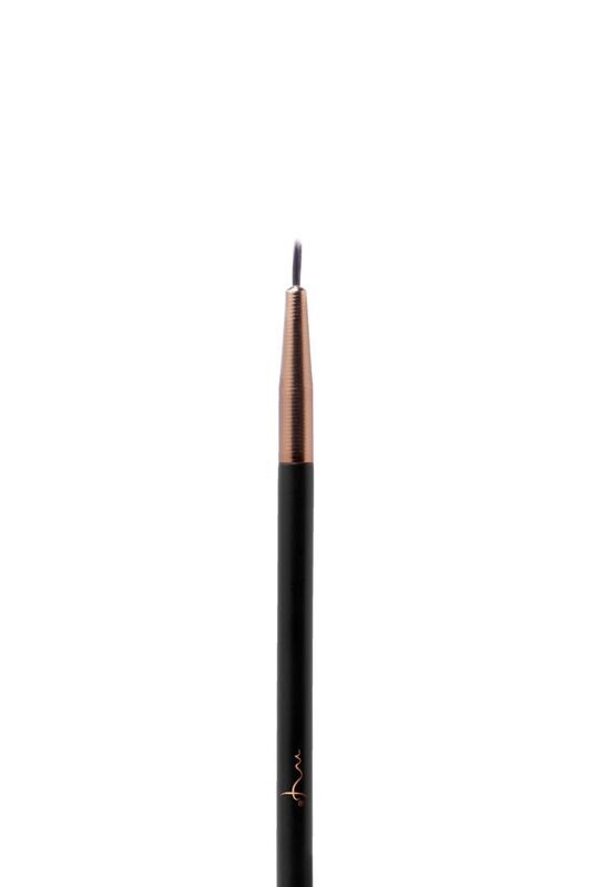 Brocha Abanico BYX1823 - Brocha Para Delinear - MF Cosmetics