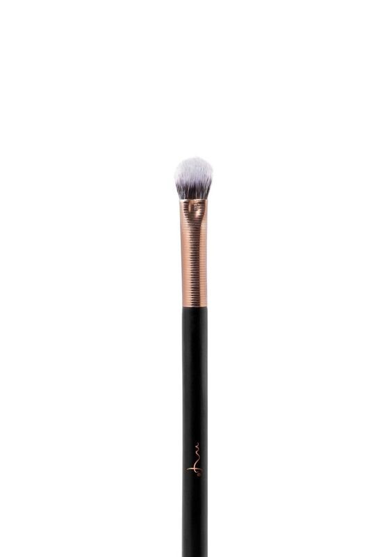 Brocha BYX1812 - Brocha para Corrector - Marifer Cosmetics​.