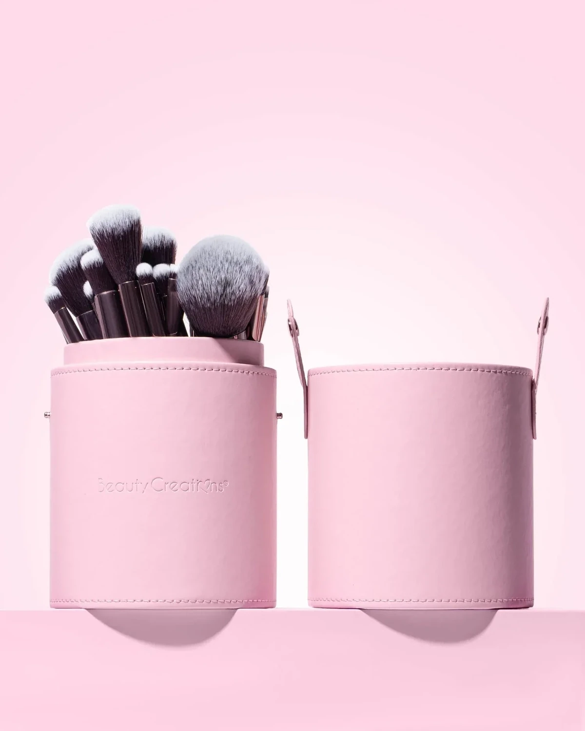 Set de brochas 24 piezas -Pretty and Perfect - Beauty Creations