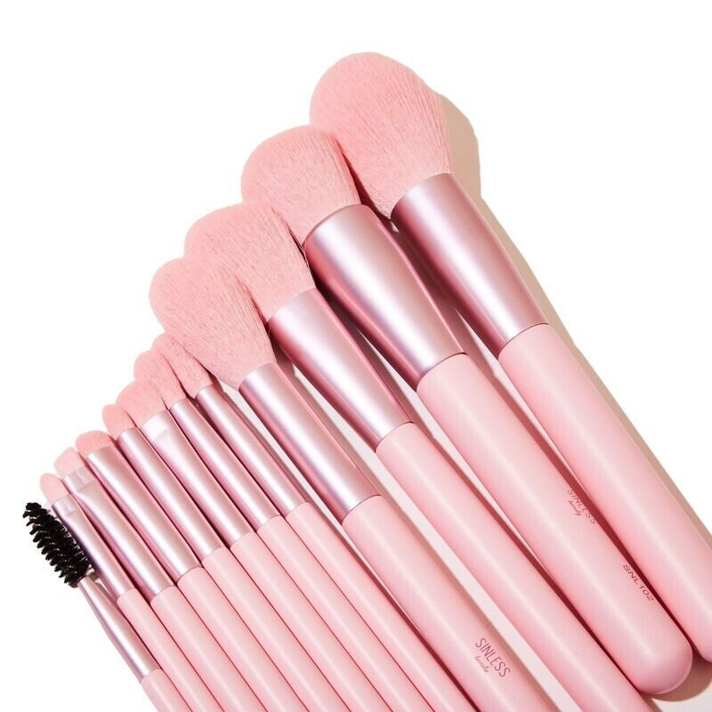 Set de brochas - All in Pink - Sinless Beauty Set de brochas - All in Pink - Sinless Beauty