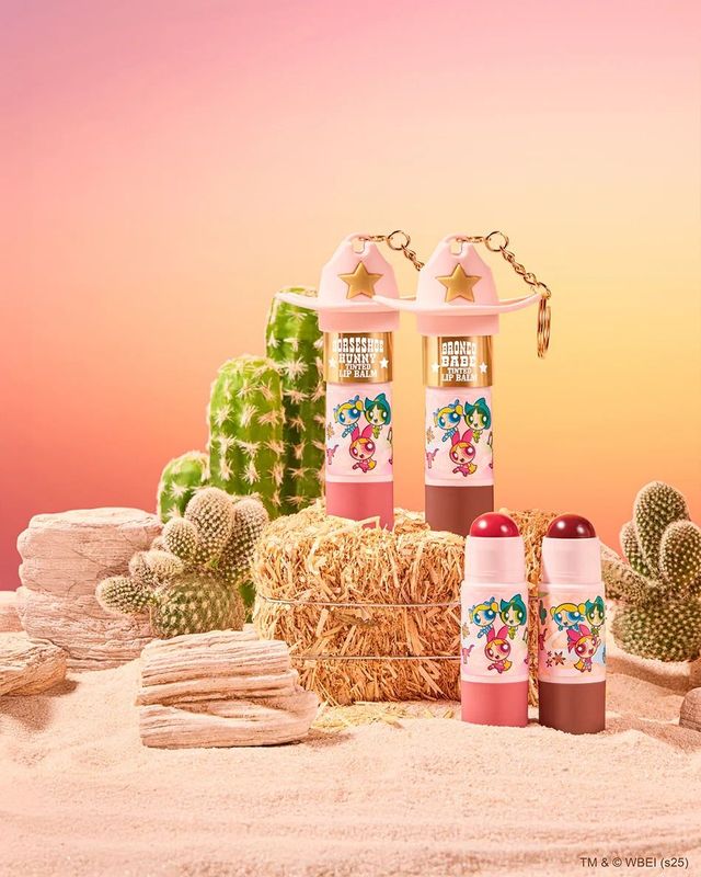 BALSAMOS LABIALES CON COLOR, CHICAS SUPER PODEROSAS-Beauty Creations.