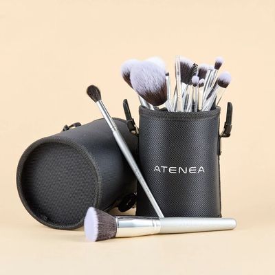 KIT DE BROCHAS DE MAQUILLAJE SILVER ATENEA KIT DE BROCHAS DE MAQUILLAJE SILVER ATENEA