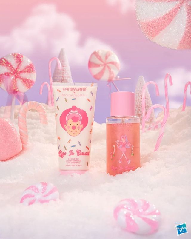 Candy Land - Set De Loción Y Mist Con Brillo - Life Is Sweet x Beauty Creations Candy Land - Set De Loción Y Mist Con Brillo - Life Is Sweet x Beauty Creations