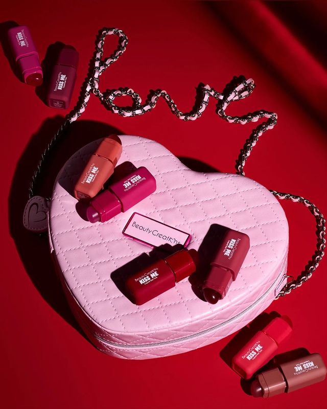 Kiss Me Liquid Gel Tint - Tint De Labios - Caja PR Beauty Creation,