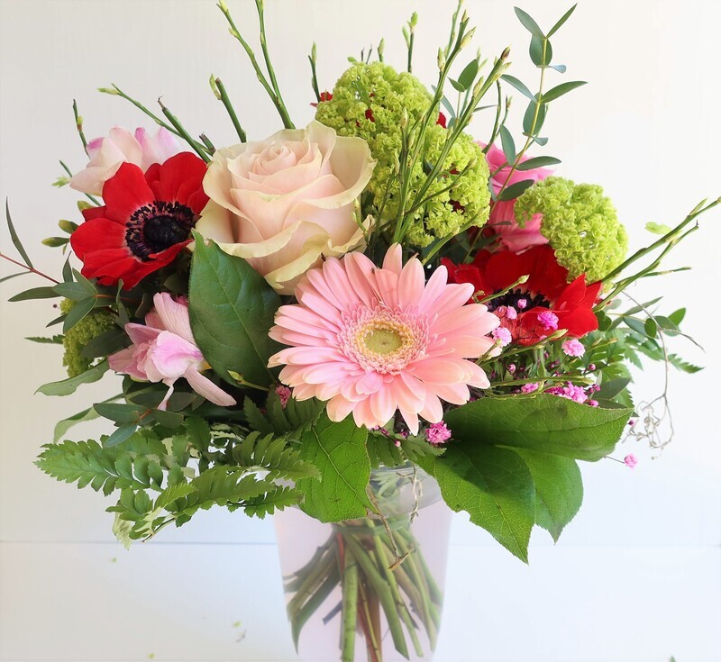 Frühlings-Blumenstrauss