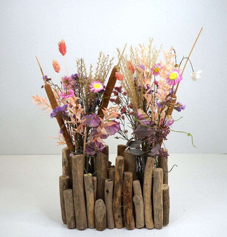 Trockenblumen-Arrangement