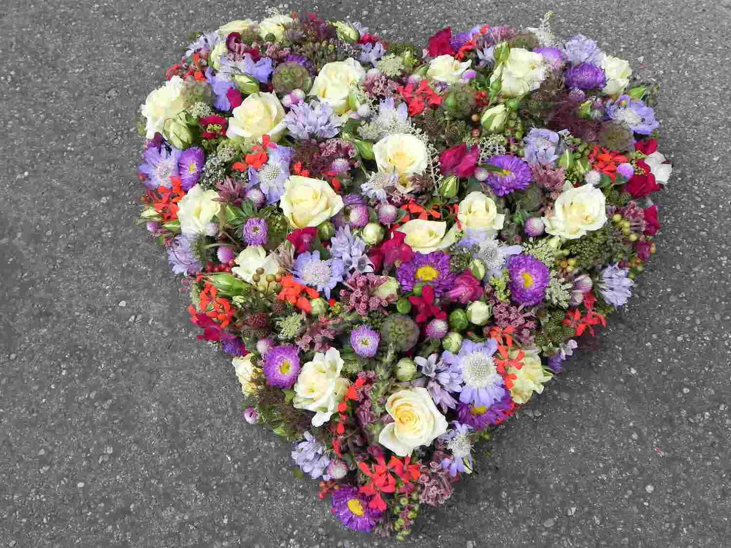 Blumenherz (Lieferfrist 24 Std.)