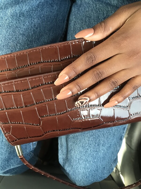 Short brown press on nails