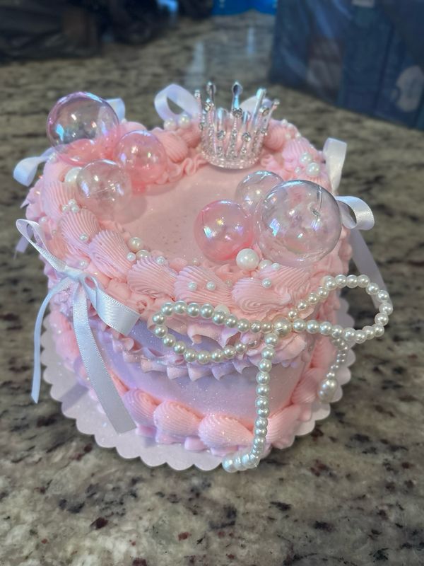 Glinda Heart Cake