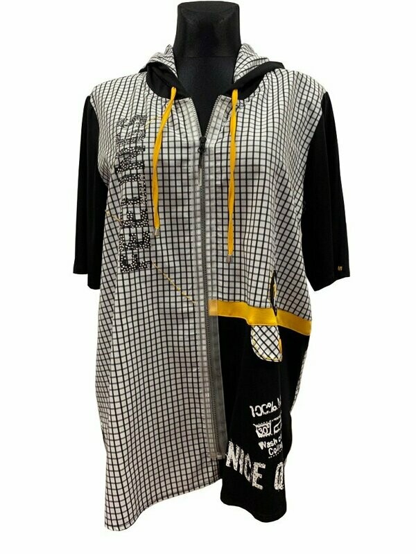 Longbluse kariert mit 3/4 Arm und Straßverzierungen