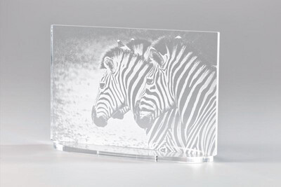 Plaque de plexiglas a personnalisé avec gravure laser format 30x60cm