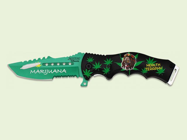 NAVAJA MANGO ABS 3D MARIJUANA CON CALAVERA 9 cm/hoja