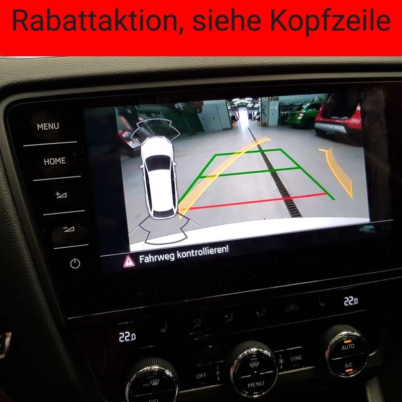 Rückfahrkamera mit dynamischen Hilfslinien (Rechteckige Grifftasterform) für den Octavia III und Superb III (Superb bis 01.04.18)