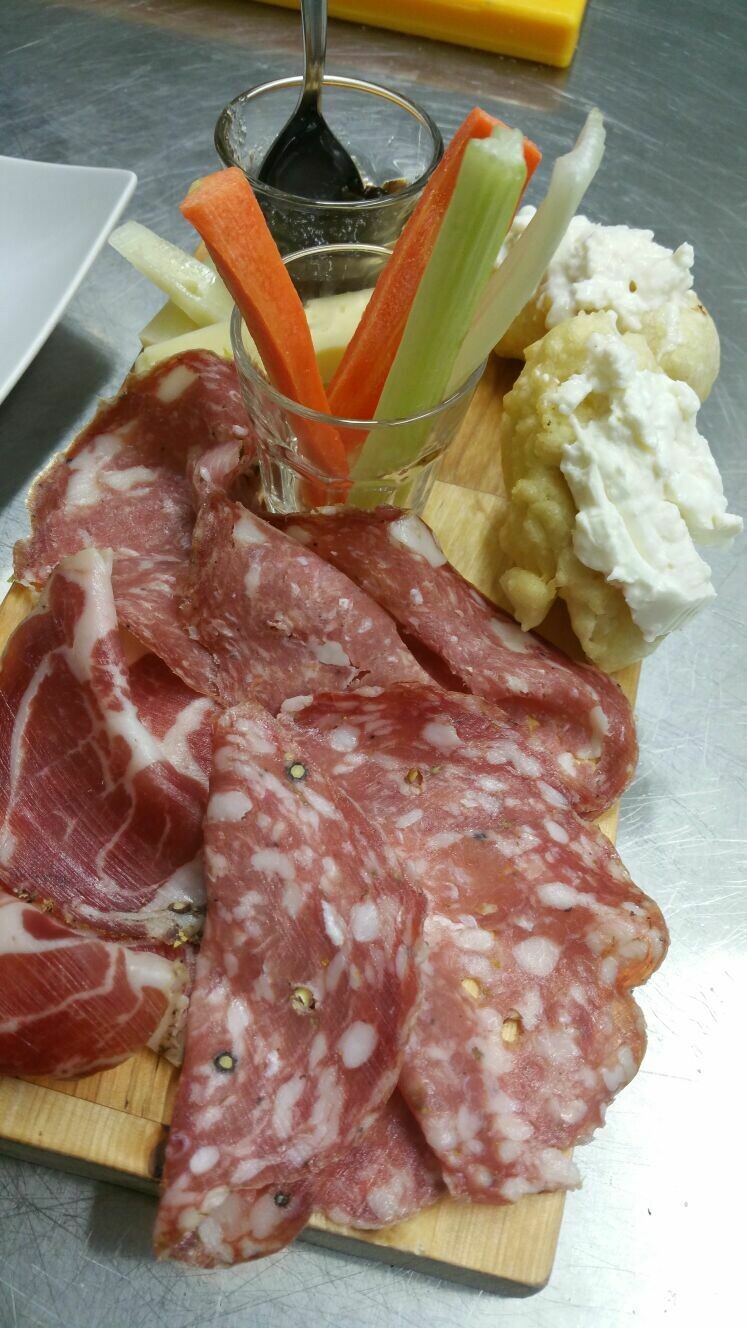Menù CICCIA E VINO