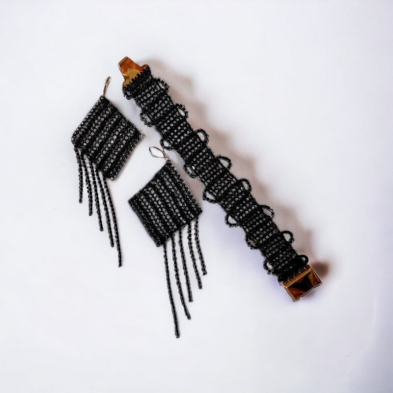 7 Black Tassel Earrings And Bracelet Set with crystal chain hand CroShaped© from wire.
