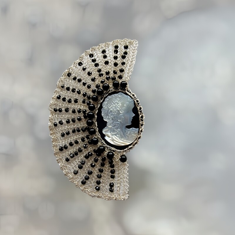 10 Silver Brooch &quot;Goddess&quot; with black agate and  mother of pearl cameo hand CroShaped© by hands signature wire pattern.