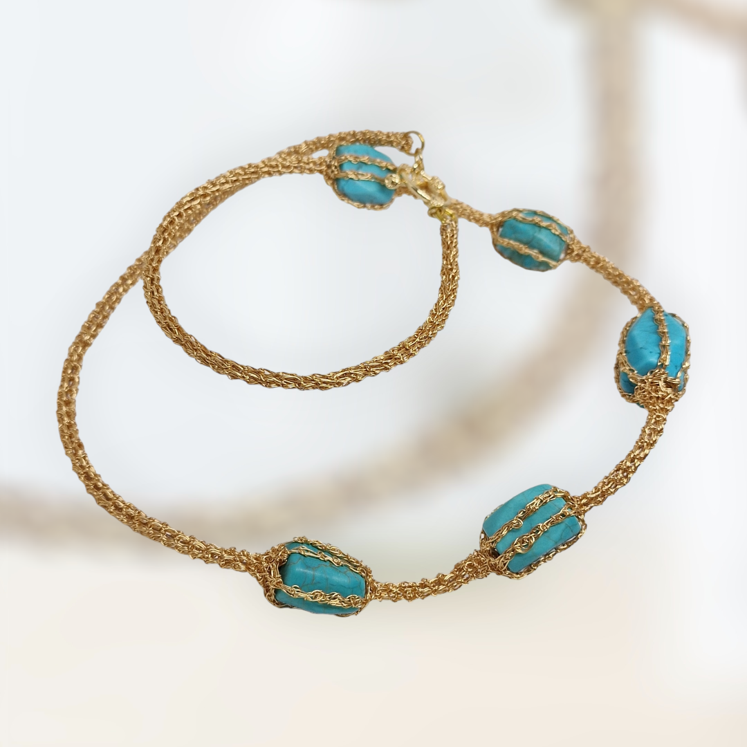Wire Crochet Gold Necklace &quot;Tur