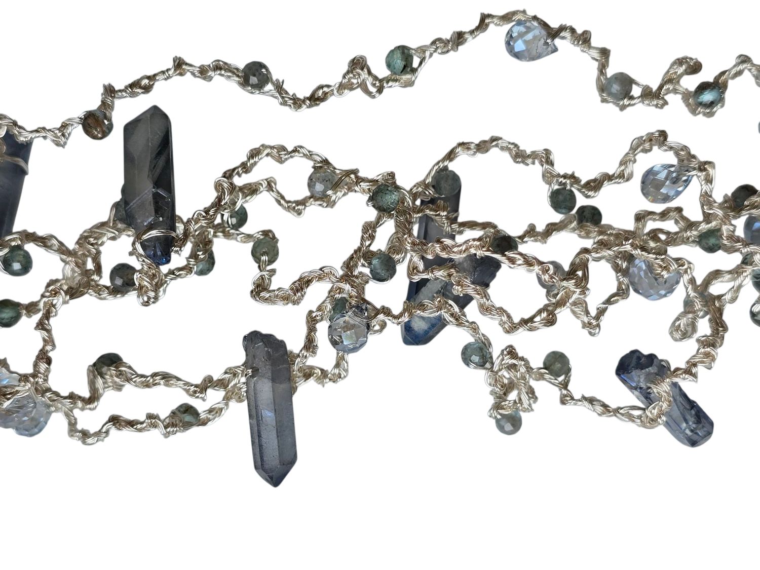 Bracelet &quot;Crystal Vibes&quot; with quartz and labradorite hand CroShaped© in a signature pattern.