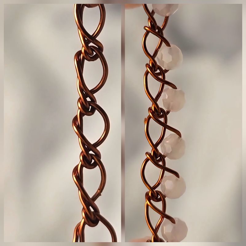 How to CroShape© "Foldy Right" Wire Chain and Add Beads.