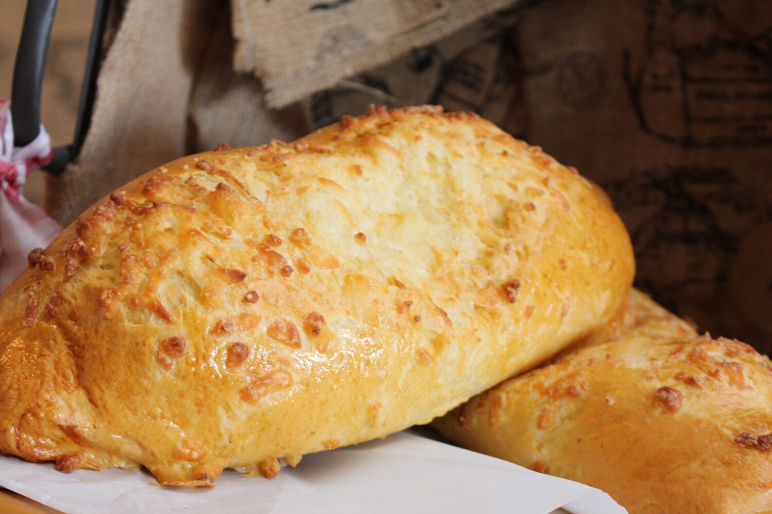 Extra Cheese Bread