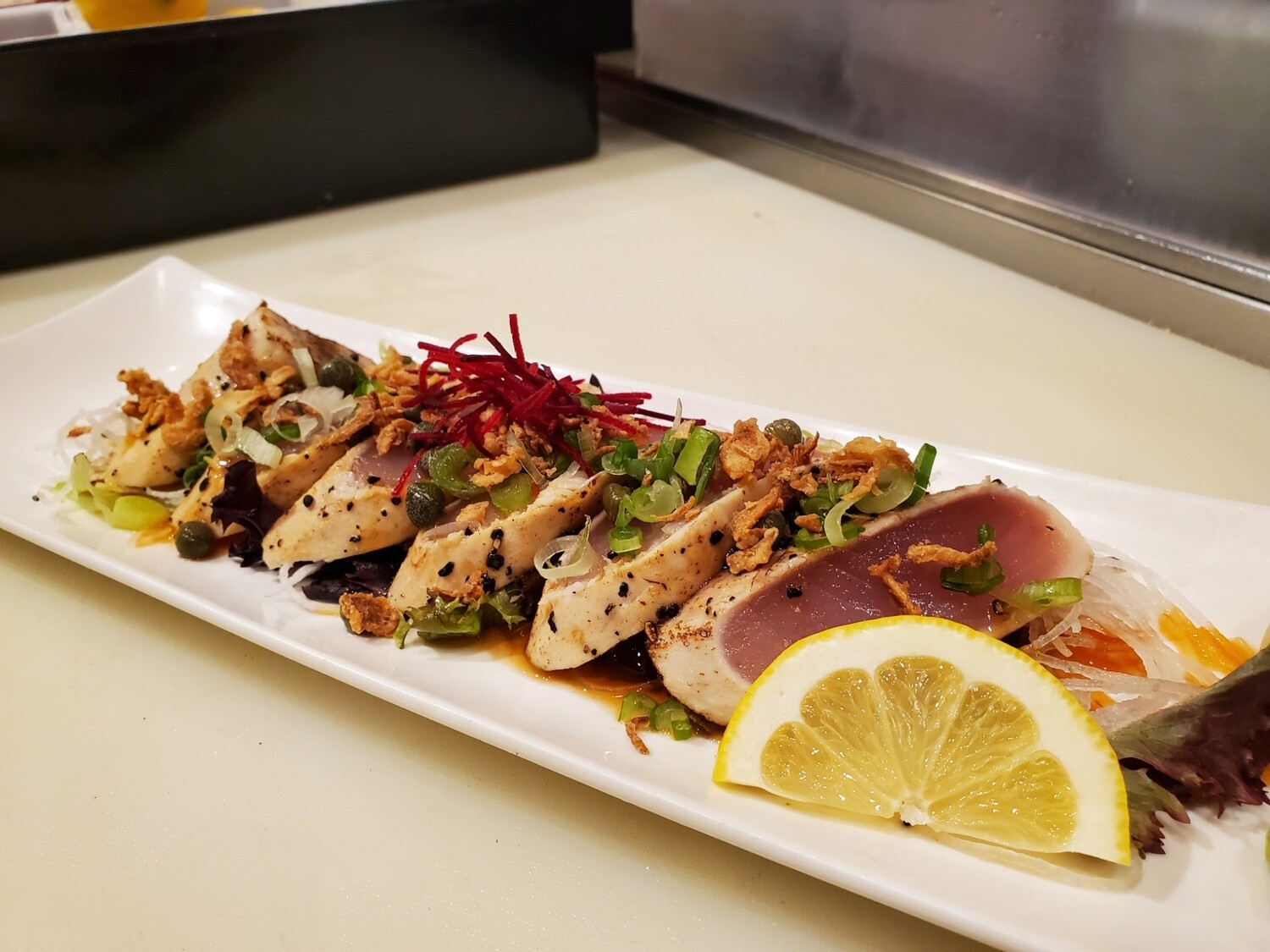 Tuna Grilled Tataki Sashimi