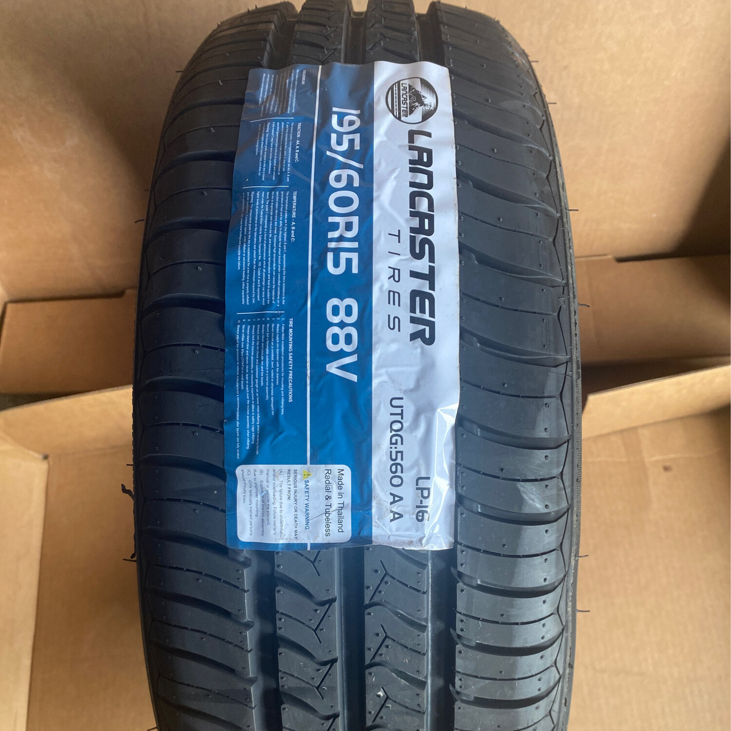 195/60R15 Tire